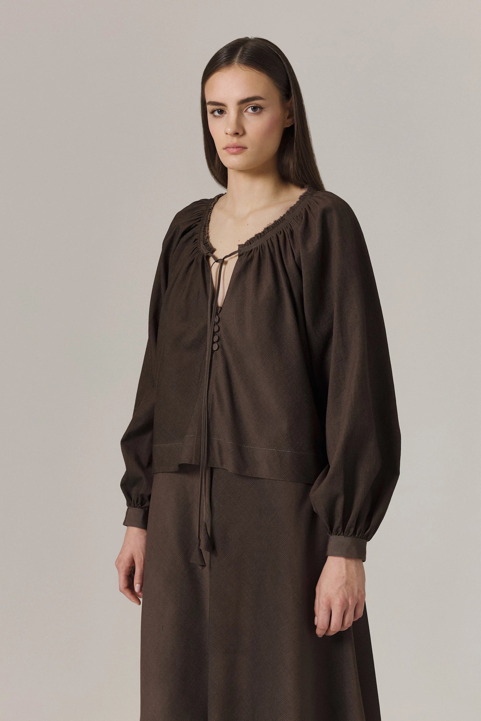 LIA FINE CORDUROY BLOUSE IN UMBER – Santicler