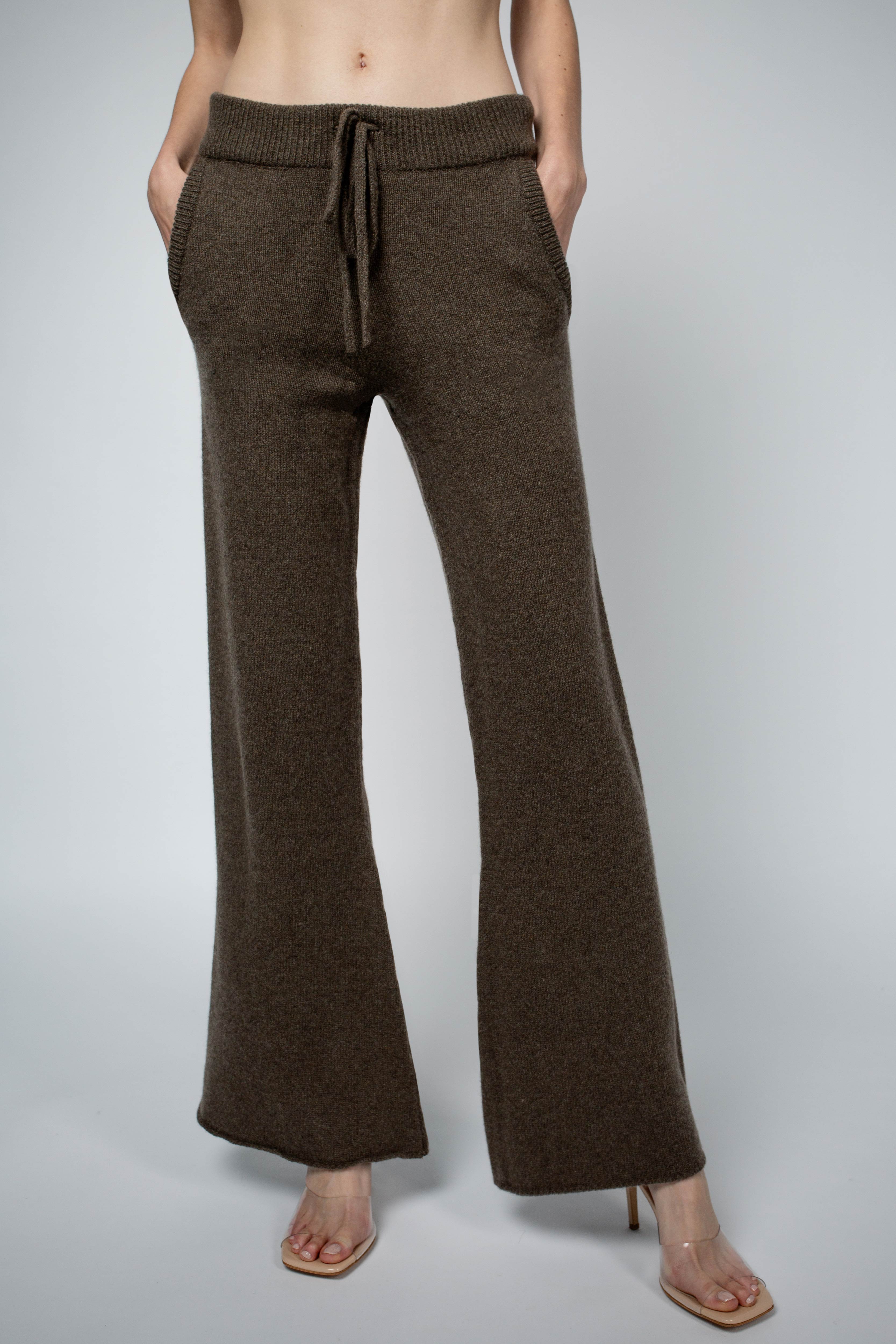 SANTICLER Flare Leg Cashmere Lounge Pant in Chestnut – Santicler