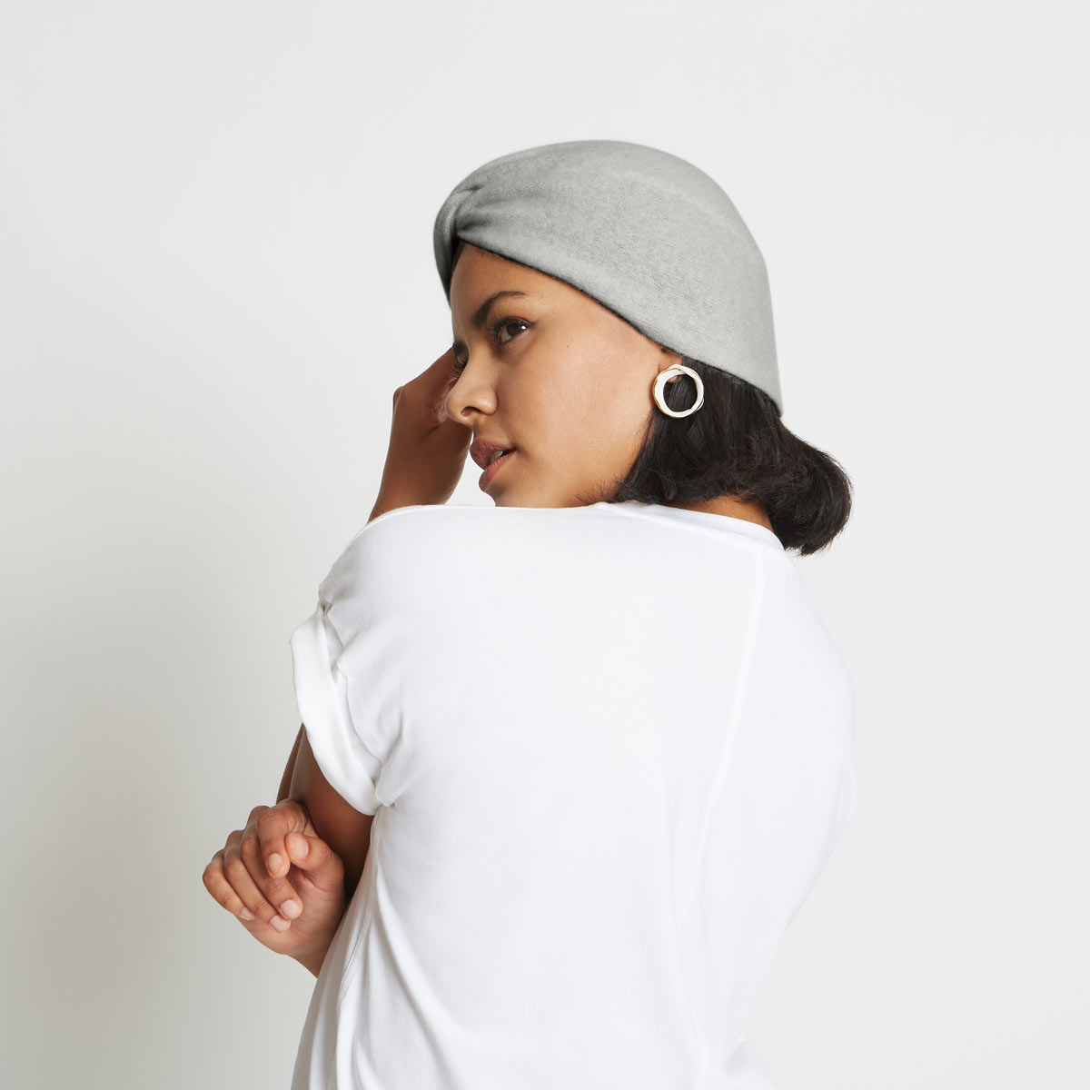 
                  
                    STACY CASHMERE TURBAN HAT IN HEATHER GREY
                  
                