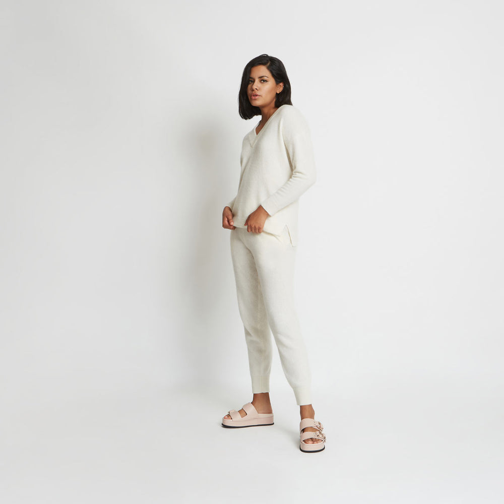 ADDISON CASHMERE TRACK PANT IN SUGAR