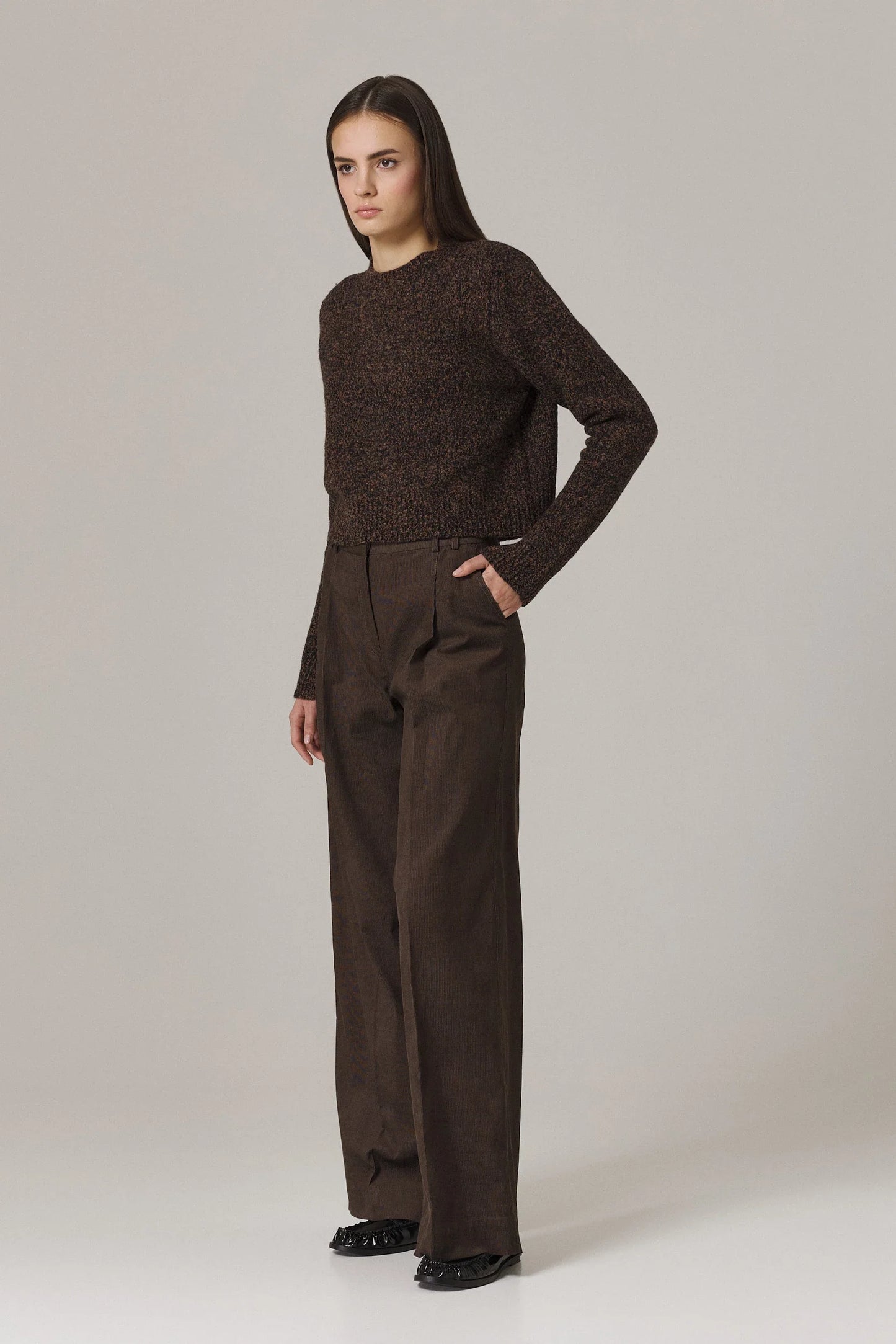 ZOE CASHMERE BOUCLE PULLOVER IN FRECKLED BROWN – Santicler ZOE CASHMERE BOUCLE PULLOVER IN FRECKLED BROWN – Santicler