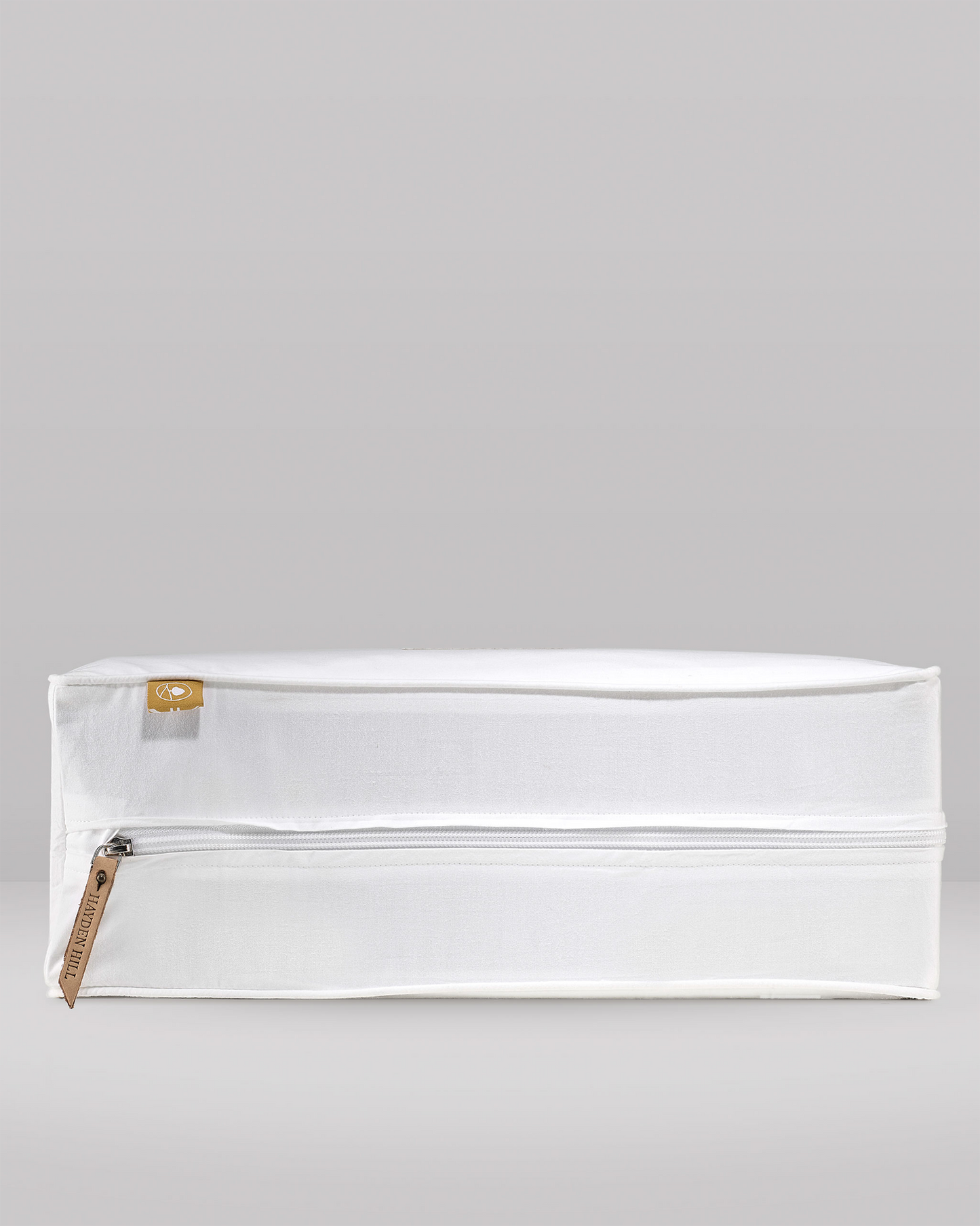 side view of the cube wiht zipper 