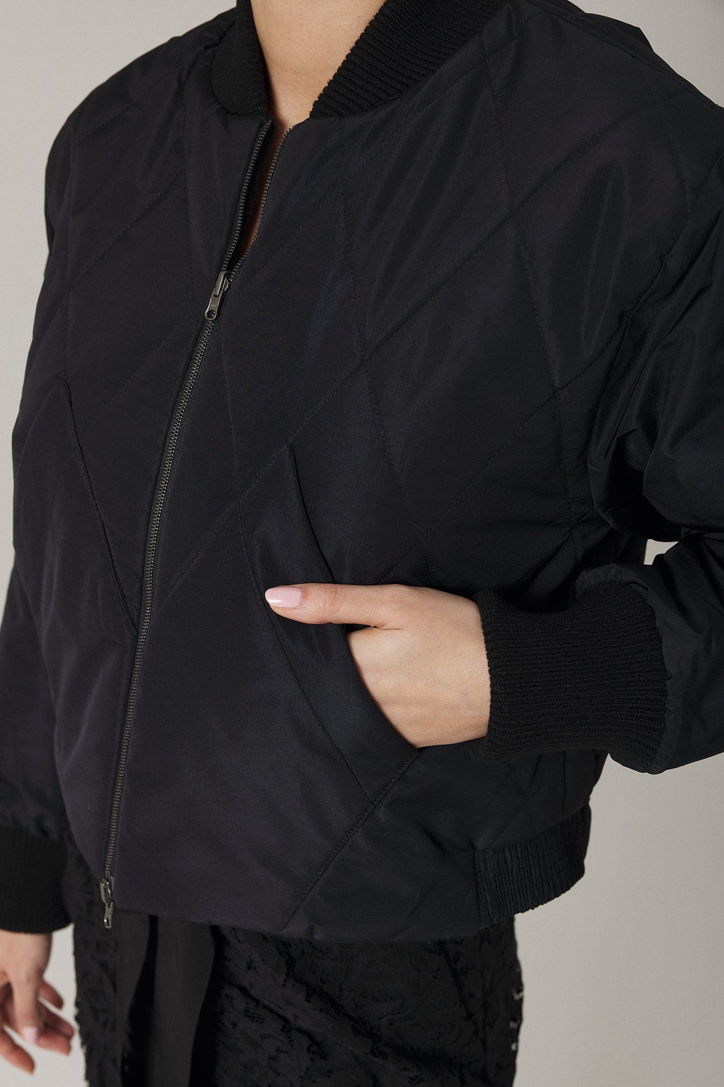 
                  
                    JAIME CASHMERE BLEND REVERSIBLE FLIGHT JACKET IN BLACK
                  
                