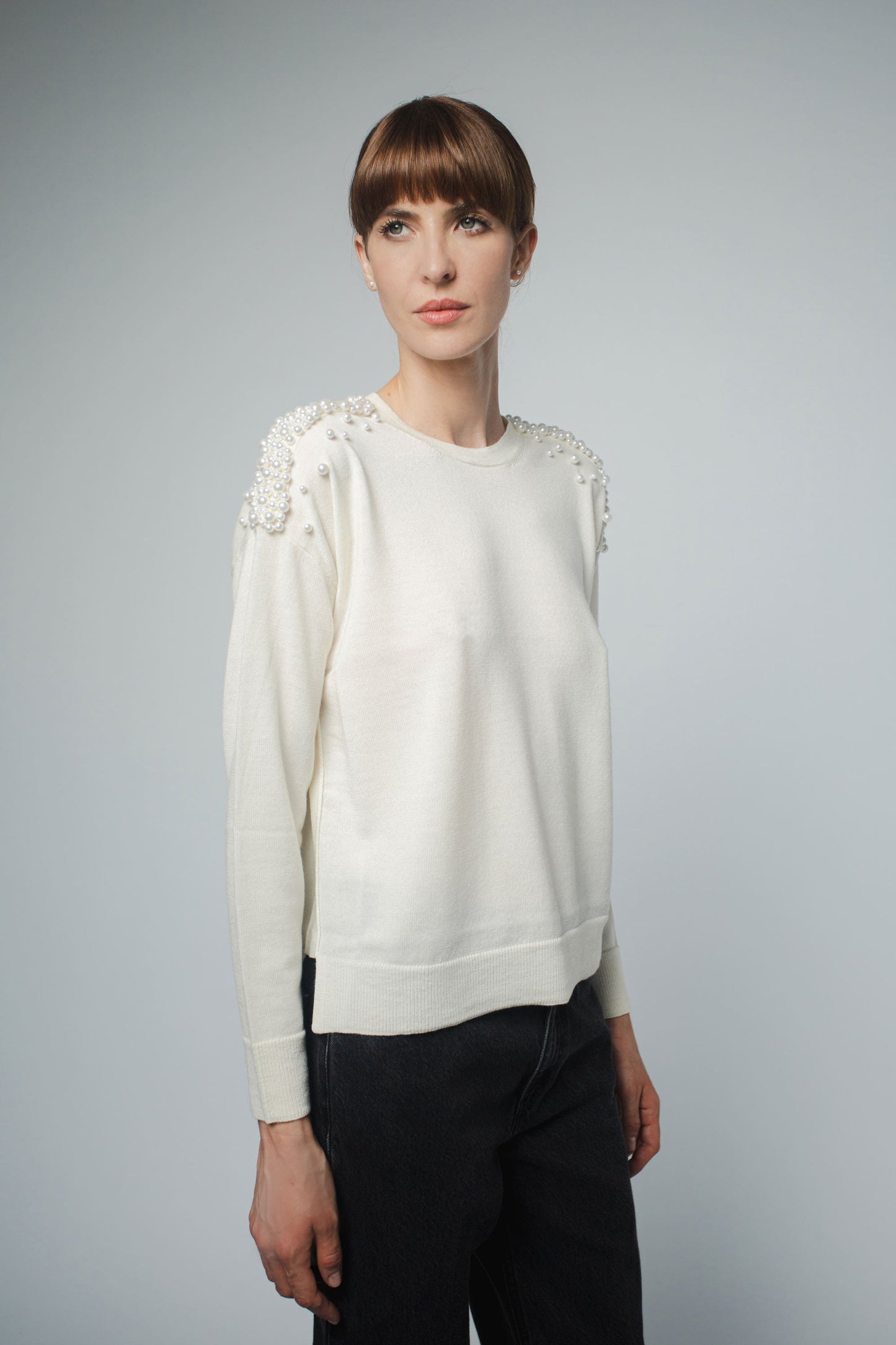 
                  
                    KATHRYN RELAXED FIT PULLOVER WITH PEARL BEADING IN SOFT WHITE
                  
                