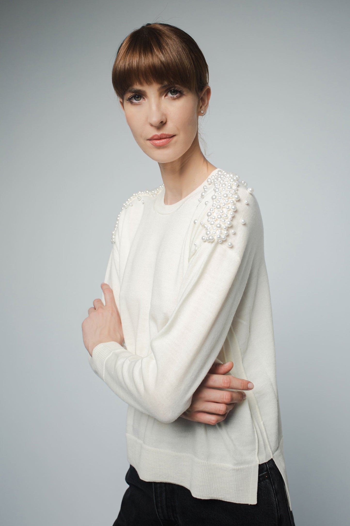 
                  
                    KATHRYN RELAXED FIT PULLOVER WITH PEARL BEADING IN SOFT WHITE
                  
                