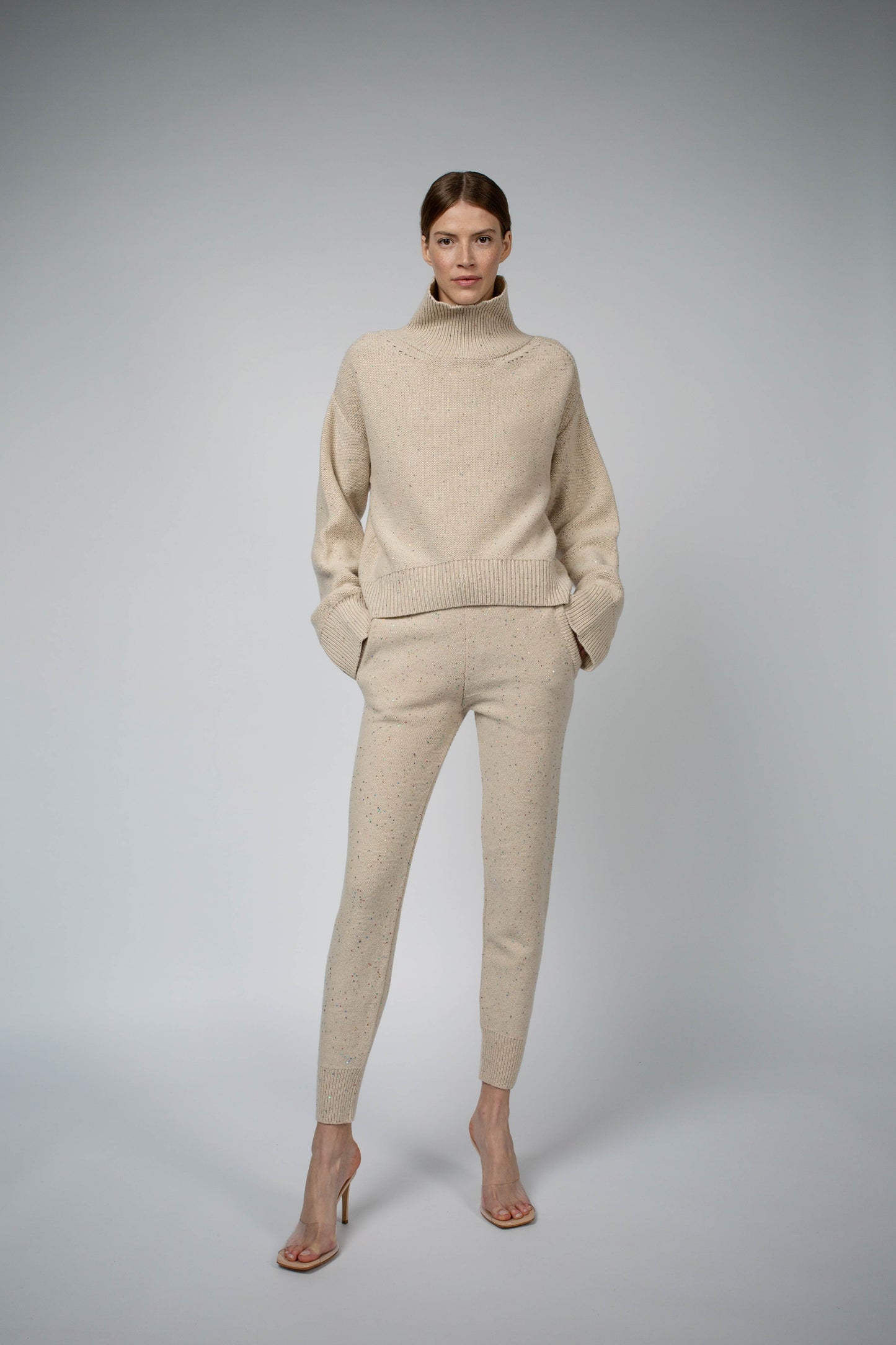 
                  
                    CIO CASHMERE RELAXED FIT SWEATER IN BEIGE SPARKLE
                  
                