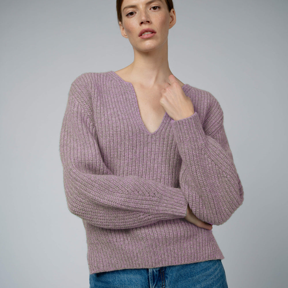 
                  
                    KAYA NOTCHED CASHMERE SWEATER IN LILAC
                  
                