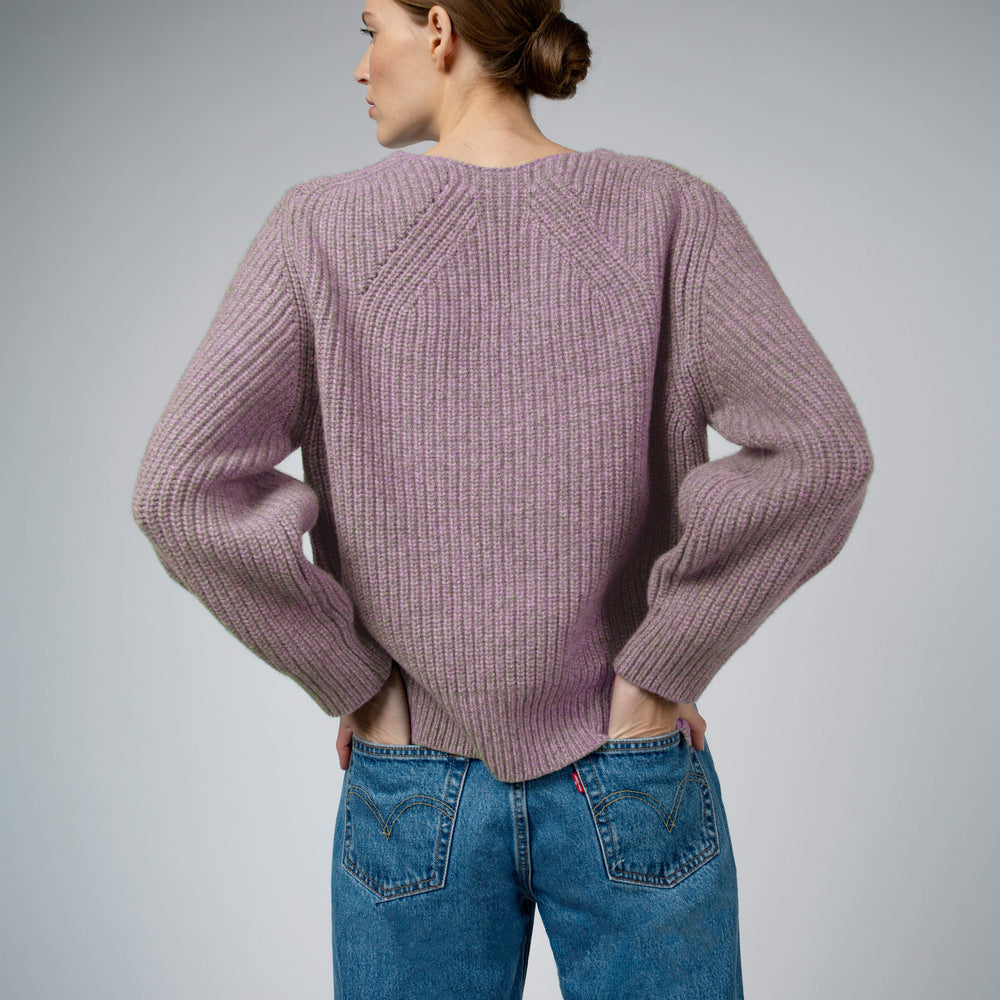 
                  
                    KAYA NOTCHED CASHMERE SWEATER IN LILAC
                  
                